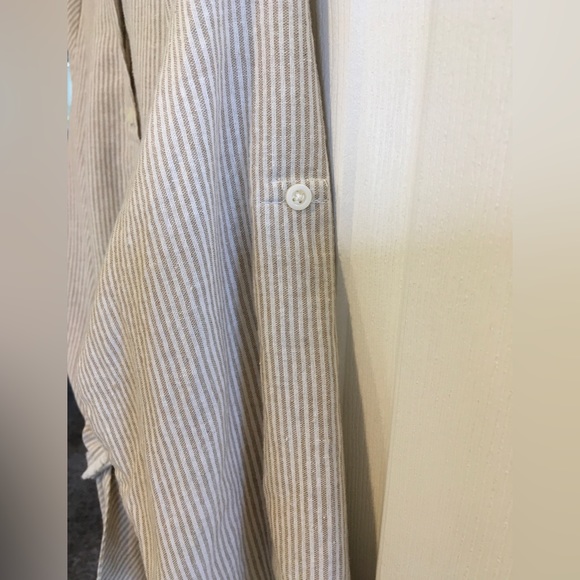 UMGEE Embroidered Tunic. Size M. - Picture 4 of 5